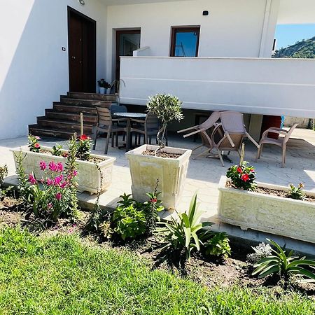 Villa Rreze Dielli Vlorë Exterior foto