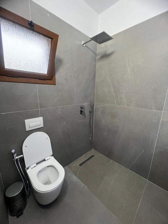 Villa Rreze Dielli Vlorë Exterior foto